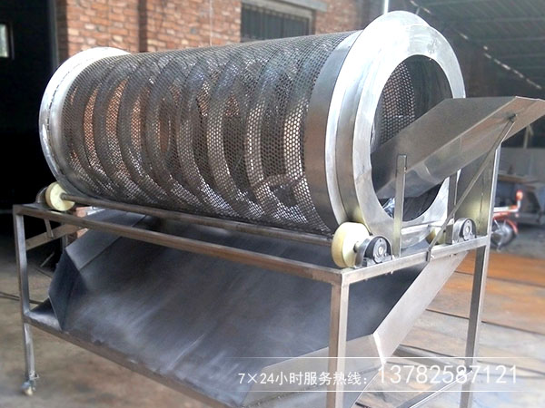 滾筒篩篩網(wǎng)生銹了怎么辦？怎么防銹和除銹呢？